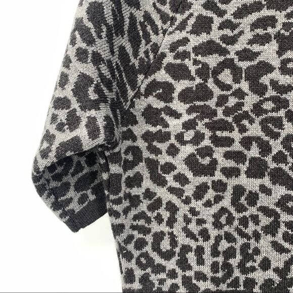 Calvin Klein NWT Leopard Print S/S Acrylic Stretchy Soft Sweater Dress - Picture 9 of 15